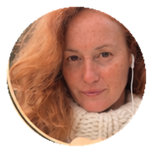 Portrait of Hannah, breathwork facilitator